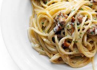 Kremasti sos za špagete: tajne kuvanja